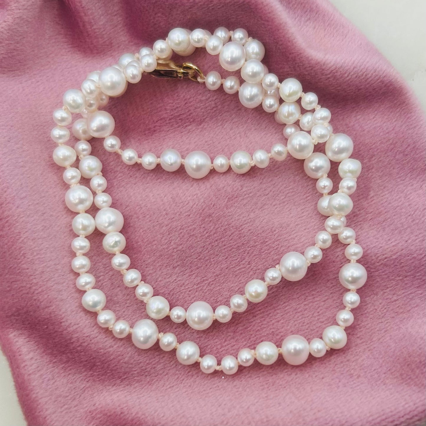 Bubbles Pearl Necklace